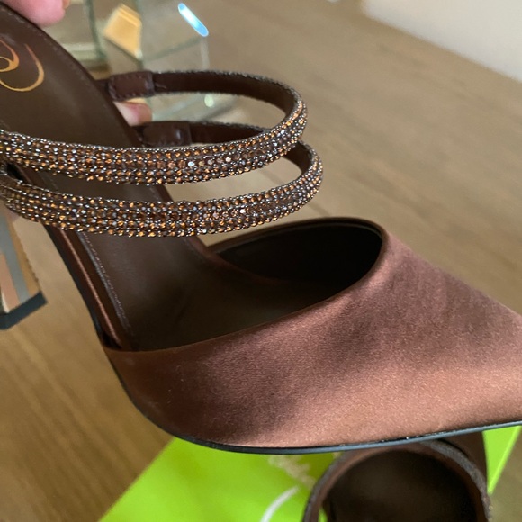 Sam Edelman Agustina Chocolate Satin Slip On Jeweled Mules 8.5 fits size 8 New - Picture 9 of 12